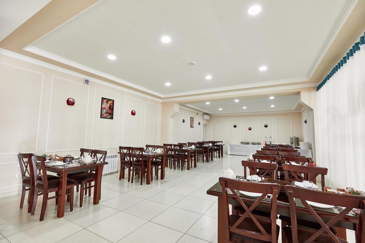 Toshloq Bal Tabassum Hotel מראה חיצוני תמונה